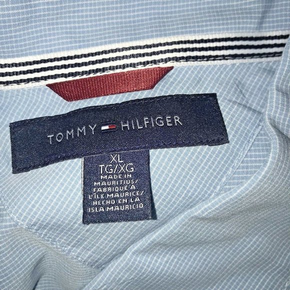 Tommy Hilfiger Button Down Shirt Mens Size XL Light Blue Check Plaid LS Casual - Picture 2 of 6